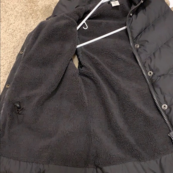 J Crew Puffer Vest - Picture 2 of 4
